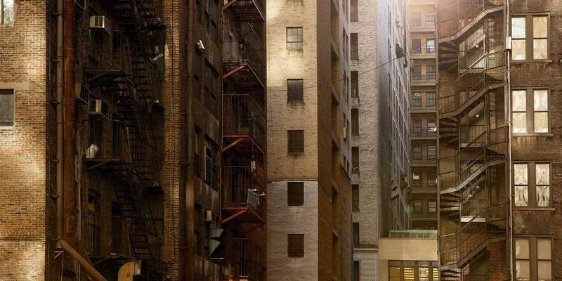 恒定光圈与非恒定光圈变焦镜头深度对比：画质、成本与适用场景全解析 | Lens Reviews & Photography Guides