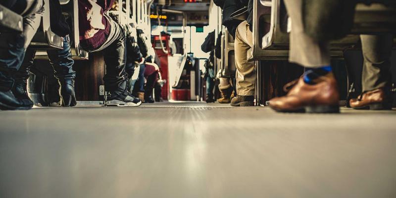 相机镜头终极指南：从选购到精通，解锁专业摄影的关键